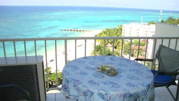 Studio, 1 Bedroom, Kitchen | Balcony