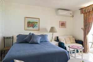 Studio, 1 Bedroom, Kitchen | View from room