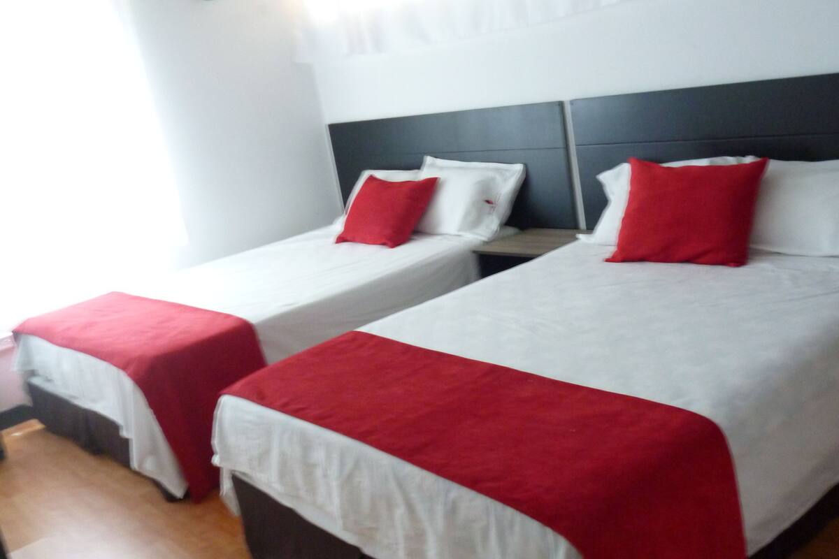 In-room safe, free WiFi, bed sheets