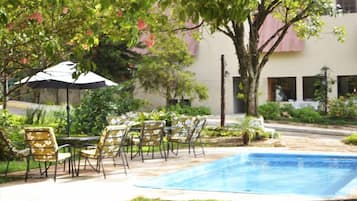 Piscina externa