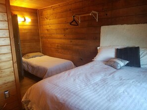 Standard Single Room, 1 Bedroom, Shared Bathroom