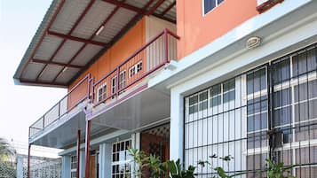Entrada de la propiedad