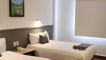 Junior Double Room | Desk, blackout curtains, free WiFi, bed sheets