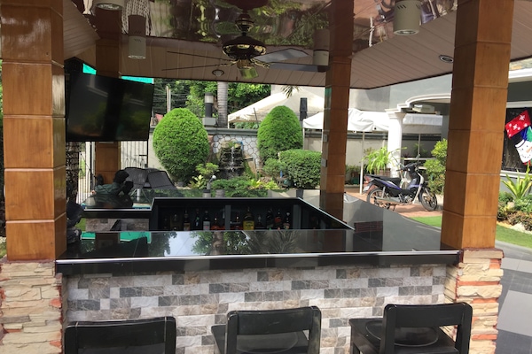Bar (en el alojamiento)
