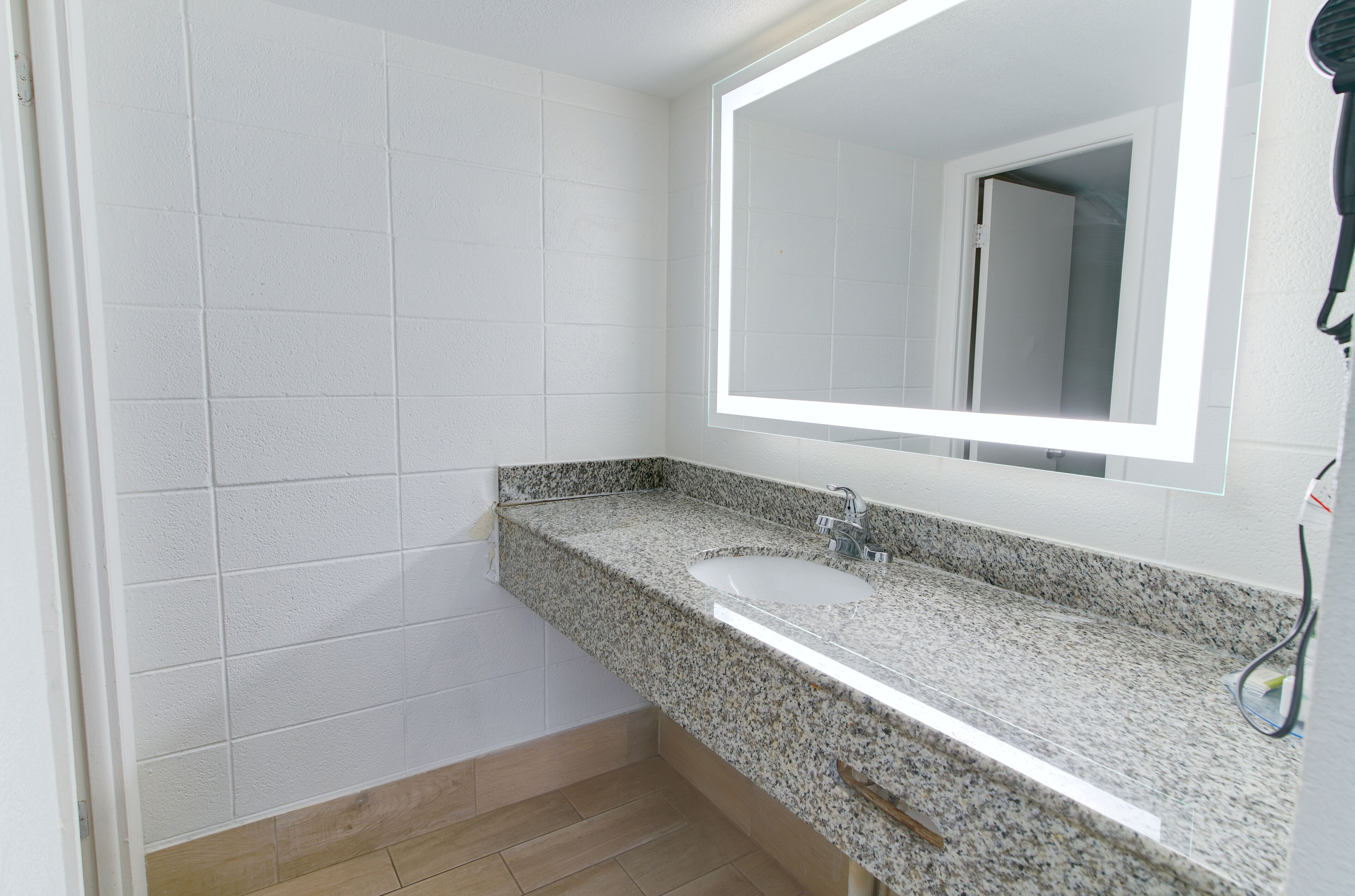 Foto - Howard Johnson by Wyndham Virginia Beach At The Beach