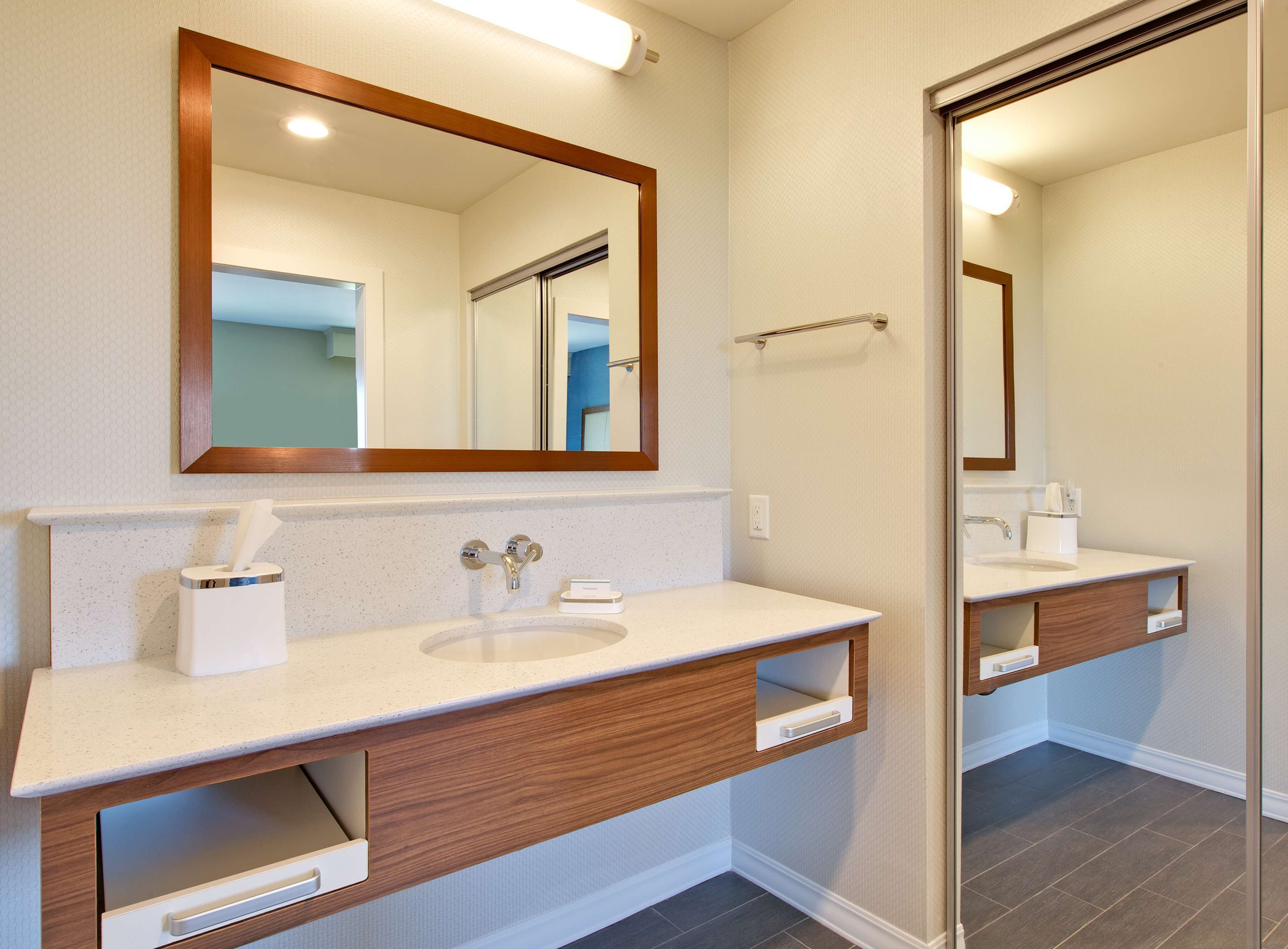 laptop workspace, soundproofing, free rollaway beds, free wifi