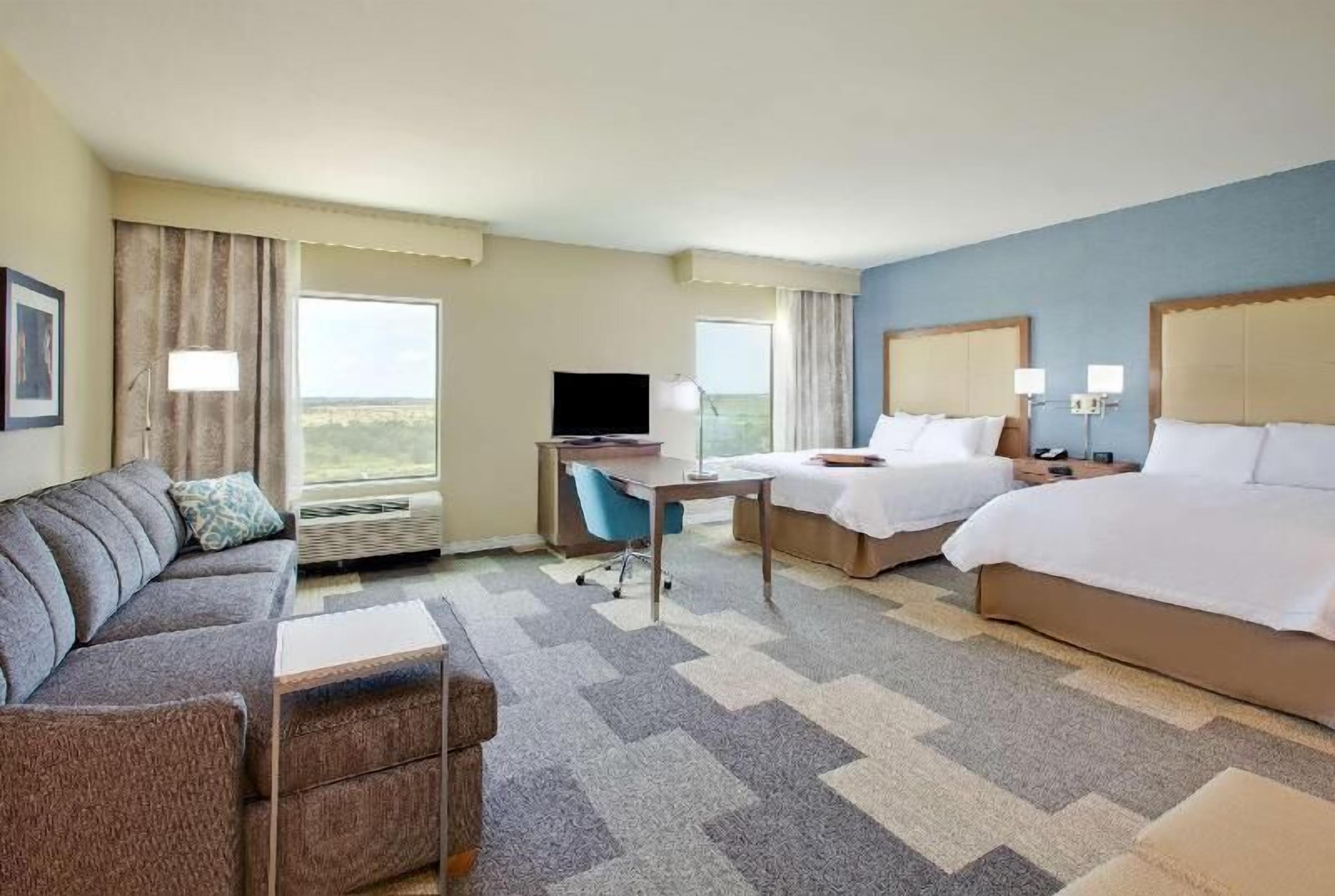 Laptop workspace, soundproofing, free rollaway beds, free WiFi