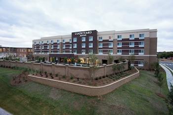 Courtyard Starkville MSU at The Mill Conference Center