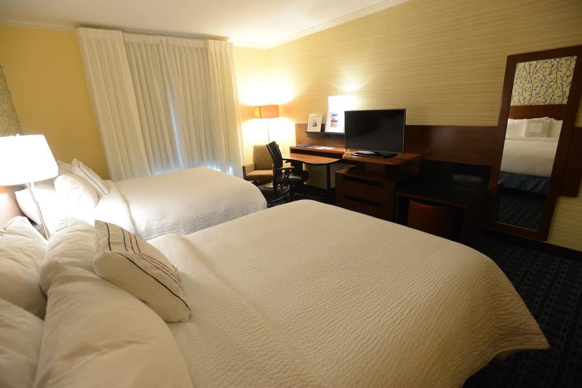 1 chambre, coffres-forts dans les chambres, bureau
