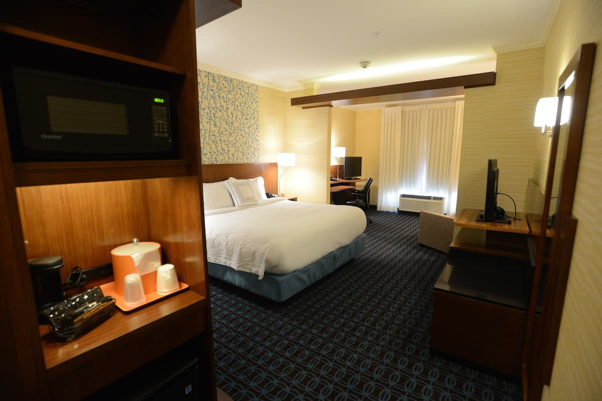 1 chambre, coffres-forts dans les chambres, bureau