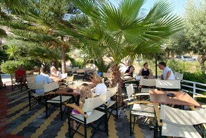 Restauration en plein air