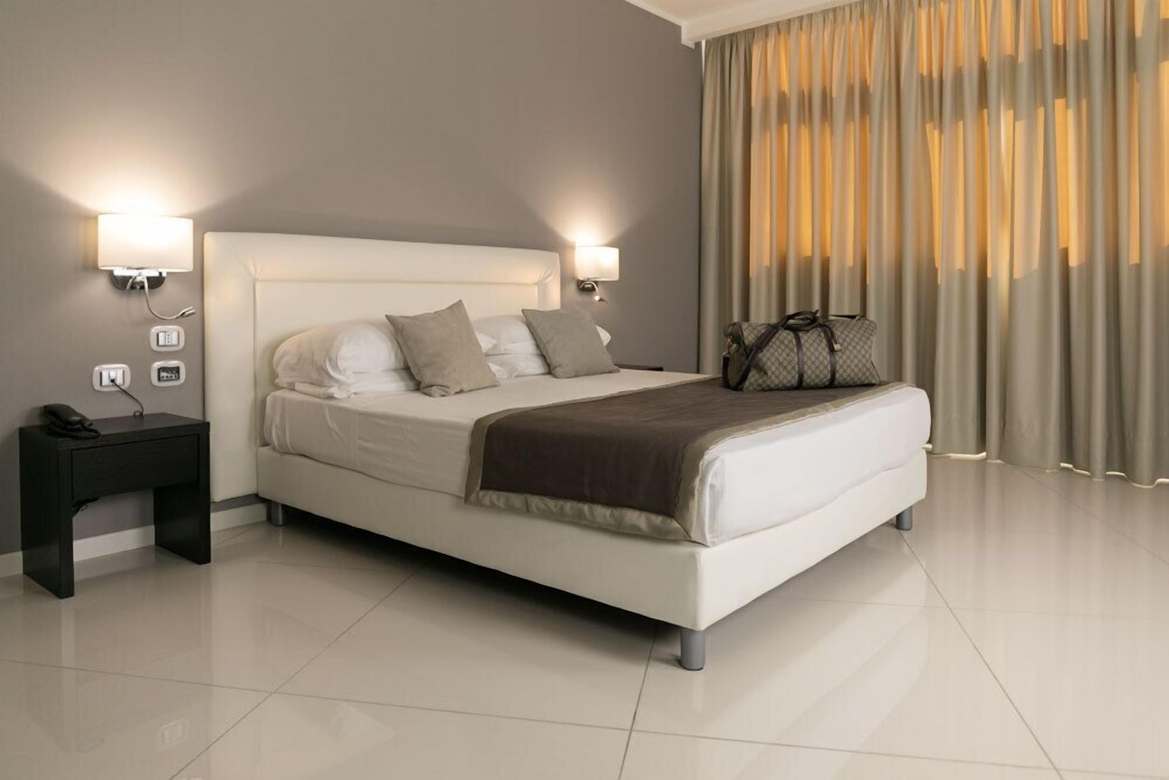 Photo - Marconi Hotel