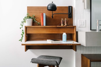 Premium bedding, down comforters, in-room safe, desk at Arlo SoHo