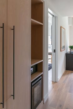 Suite (Arlo) | Premium bedding, down comforters, in-room safe, desk at Arlo SoHo