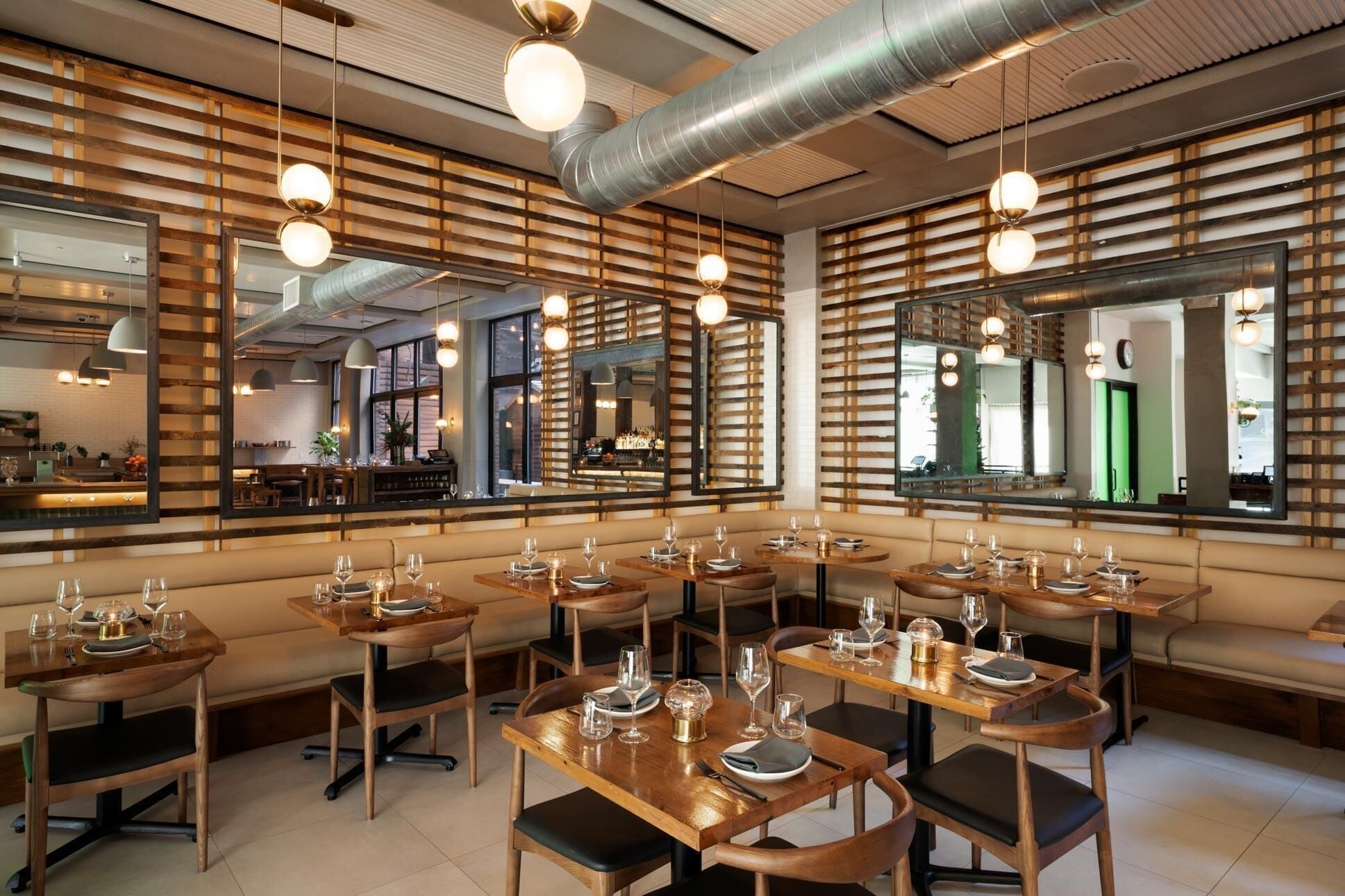 Breakfast, lunch, dinner served; American cuisine 