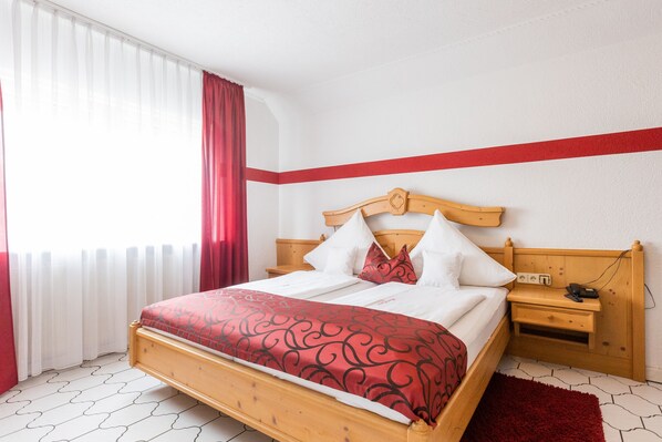 Double Room, Private Bathroom | Room amenity