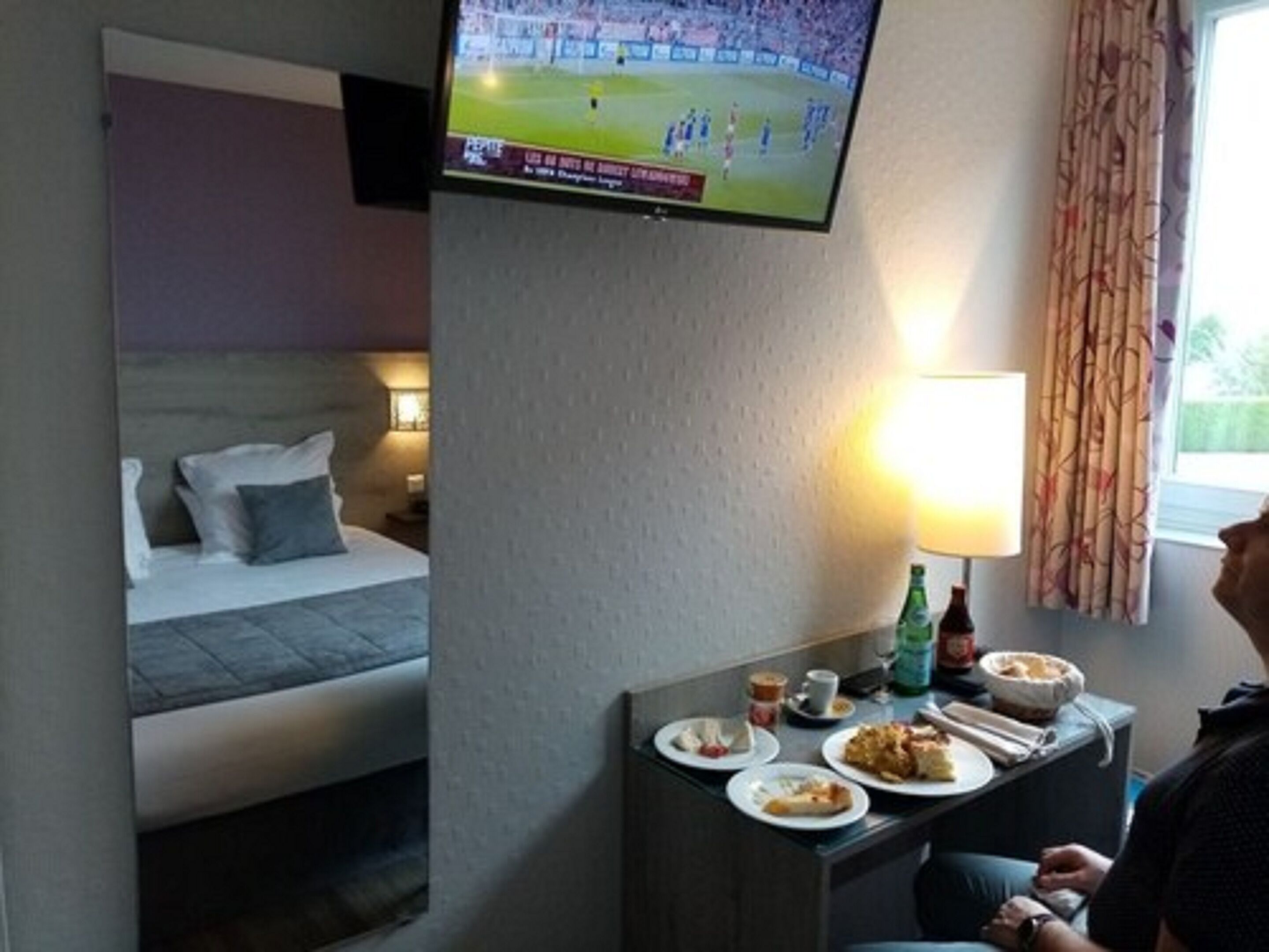 superior double room, 1 king bed | room service – dining