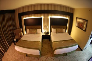 Minibar, in-room safe, desk, blackout drapes