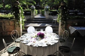 Área externa para casamento