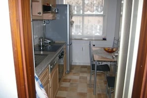 Apartamento, 3 quartos (max. 6 Personen) | Cozinha privada | Geladeira, micro-ondas (mediante solicitação), cooktop, lava-louças