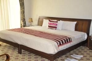 Chambre Deluxe avec lits jumeaux | Vue de la chambre