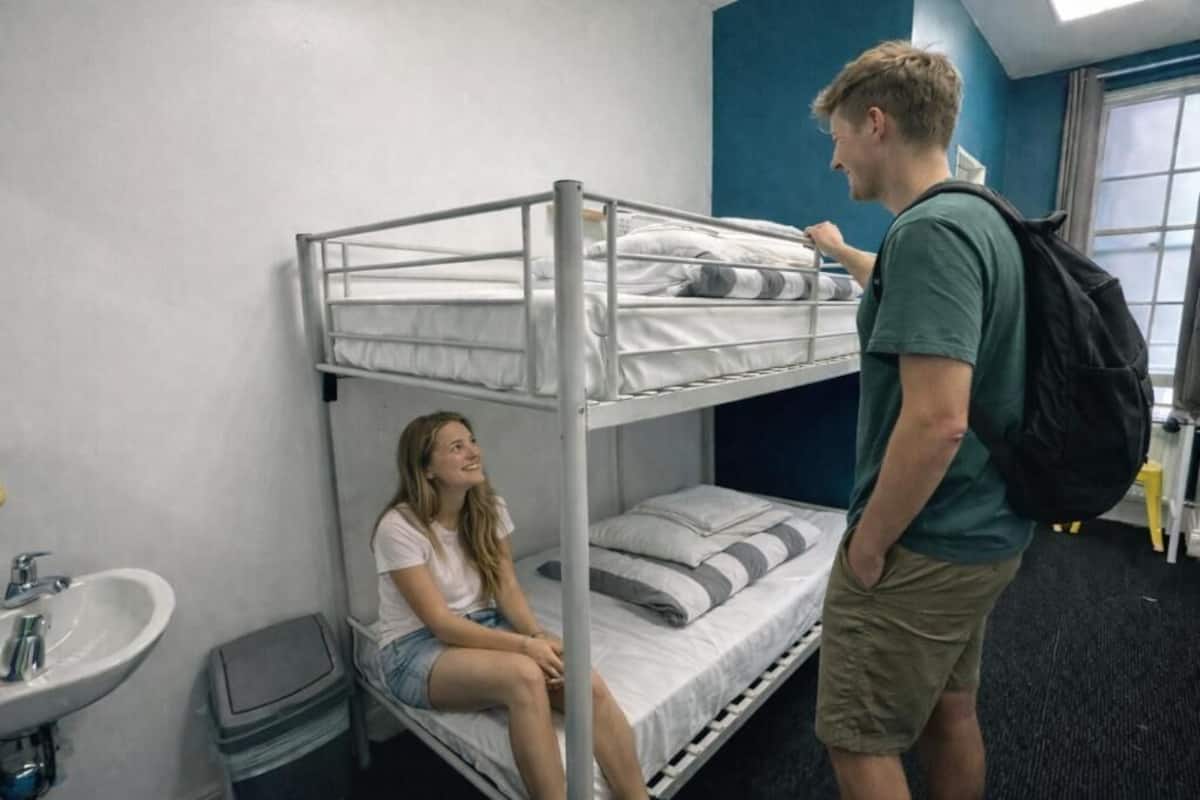 Private Twin Dorm (Ensuite) | Coffre-fort, accĂšs au Wi-Fi (inclus), literie fournie