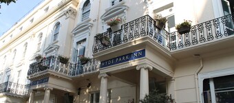 Smart Hyde Park Inn Hostel