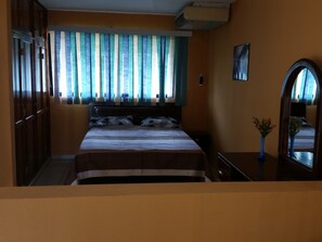 Double Room | In-room safe, free rollaway beds, free WiFi