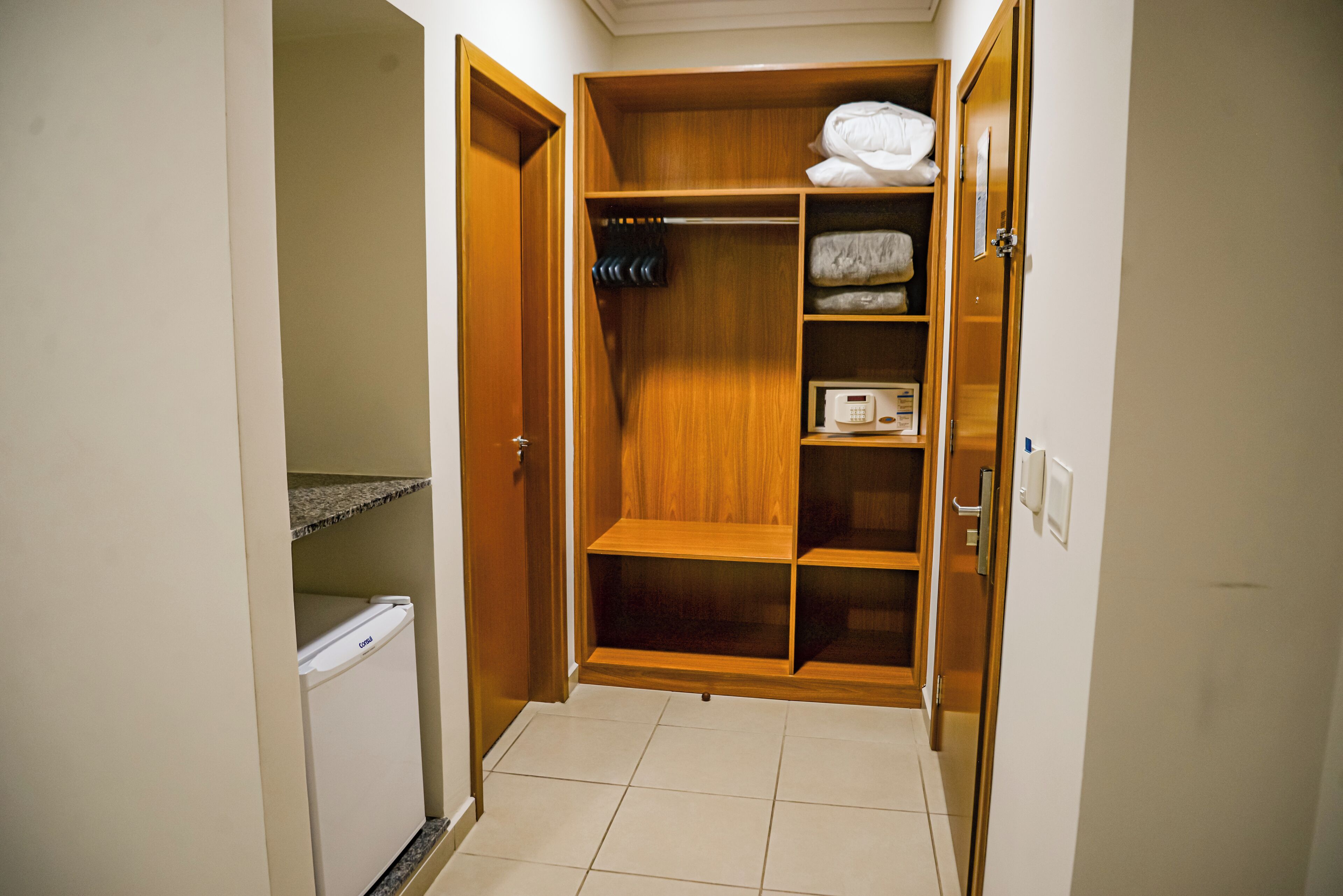 1 bedroom, minibar, in-room safe, desk
