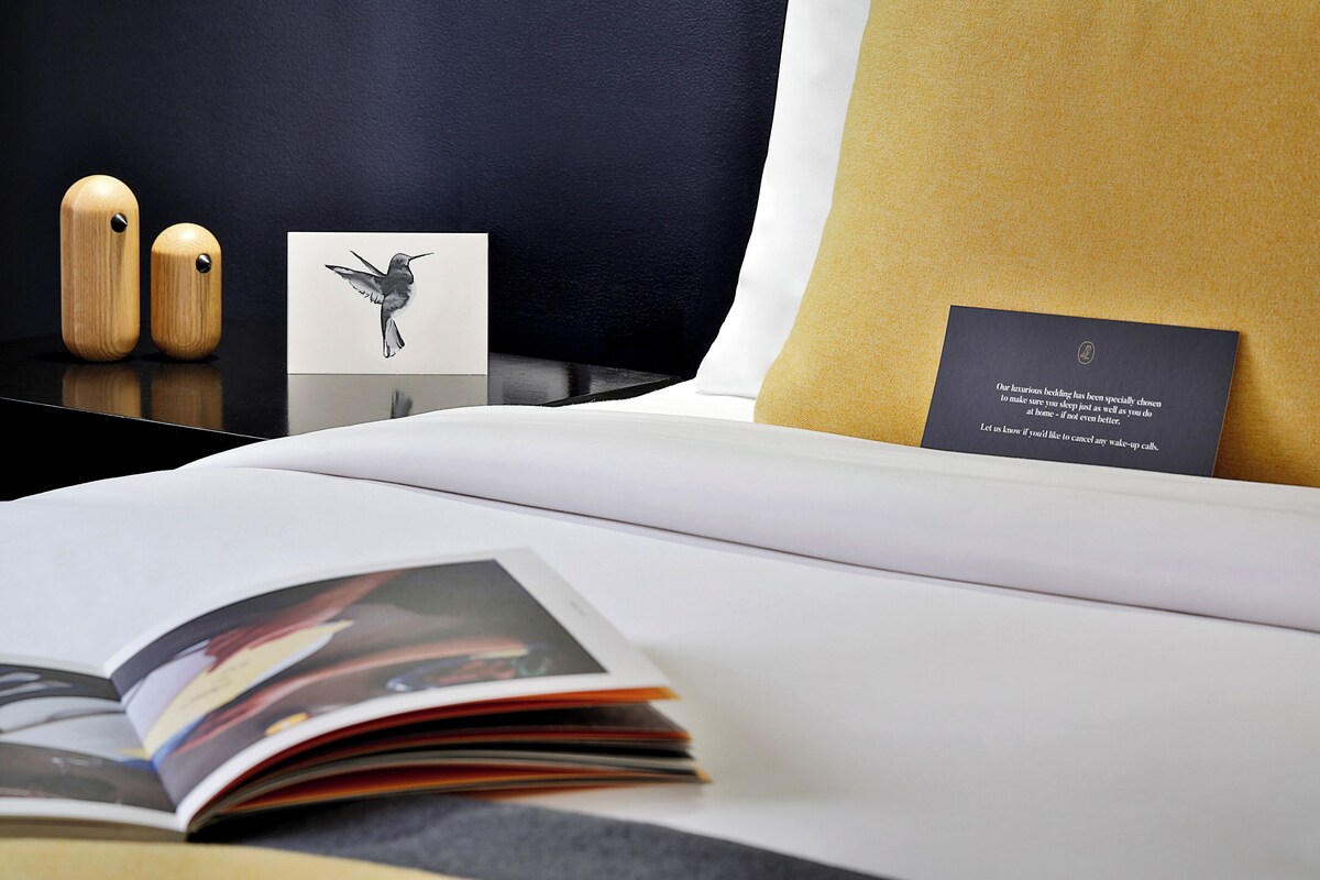 Room amenity