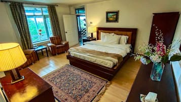 Literie de qualité supérieure, ameublement personnalisé, bureau