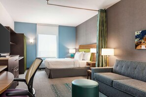 Desk, free WiFi, bed sheets - Home2 Suites by Hilton Lubbock (Lubbock)