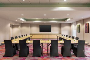 Meeting facility - Home2 Suites by Hilton Lubbock (Lubbock)