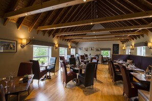 Dining - Old Churches House (Dunblane)