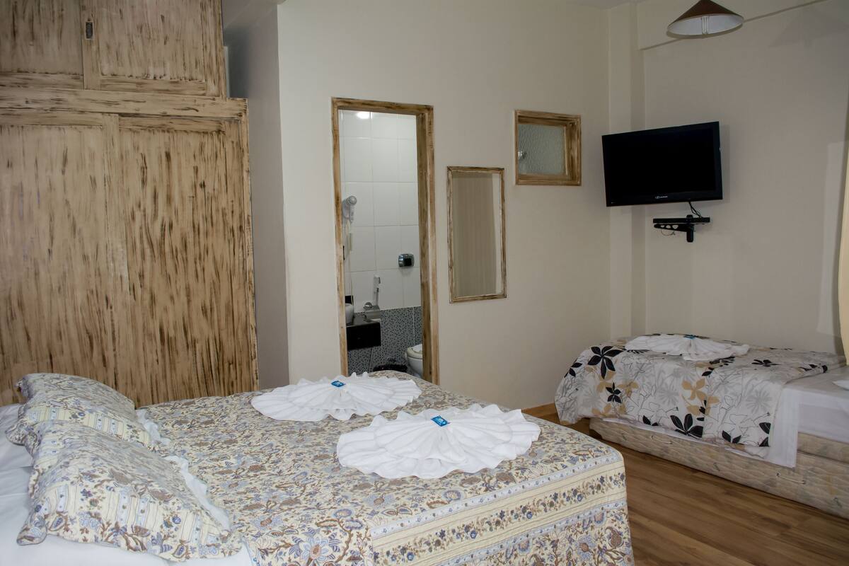 Premium bedding, minibar, in-room safe, free WiFi
