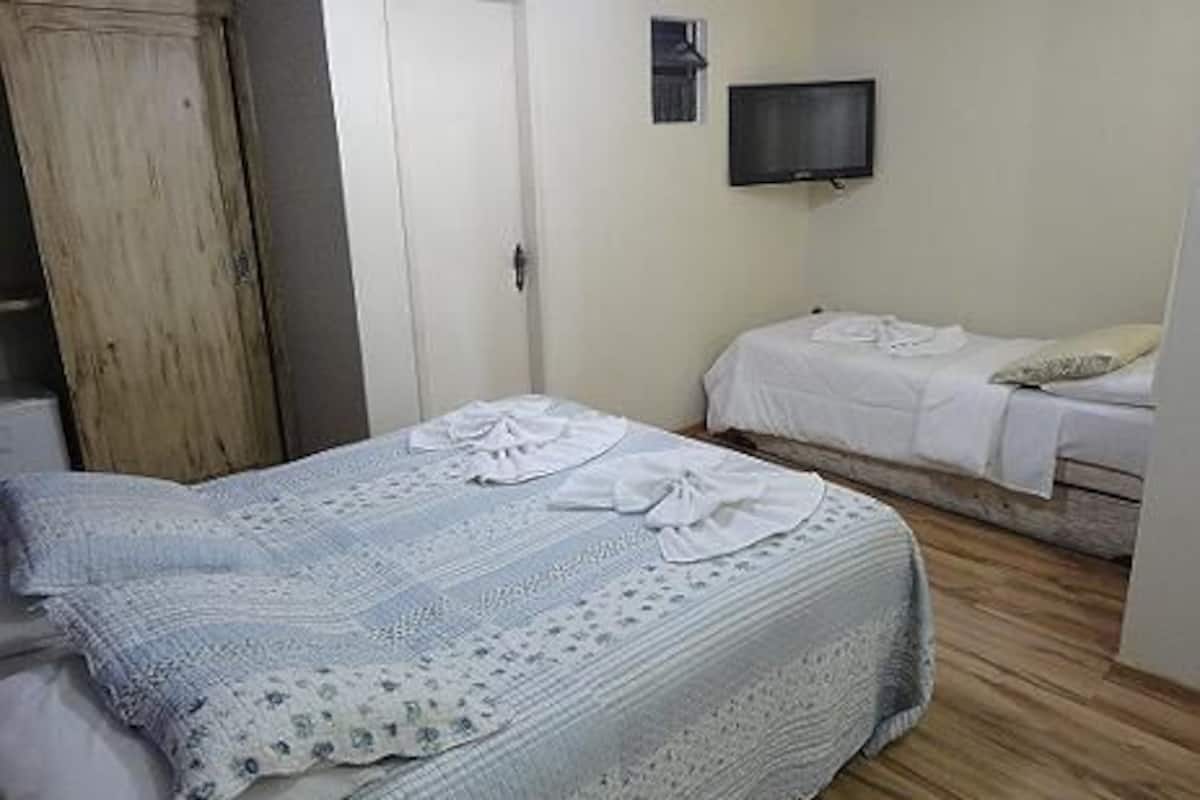 Premium bedding, minibar, in-room safe, free WiFi