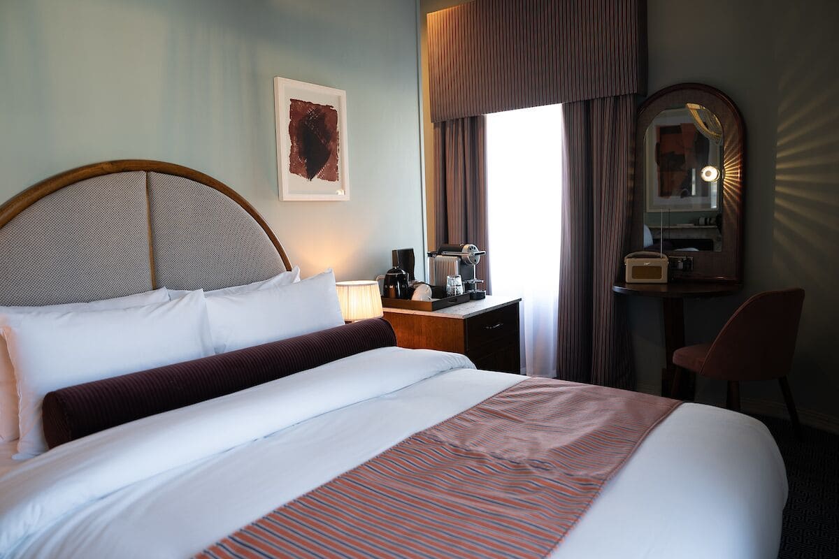 Chambre Double Standard, 1 lit double | Literie de qualité supérieure, décoration personnalisée