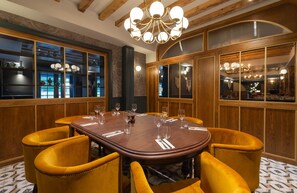 Breakfast, lunch and dinner served - The Anchorage (Poole)