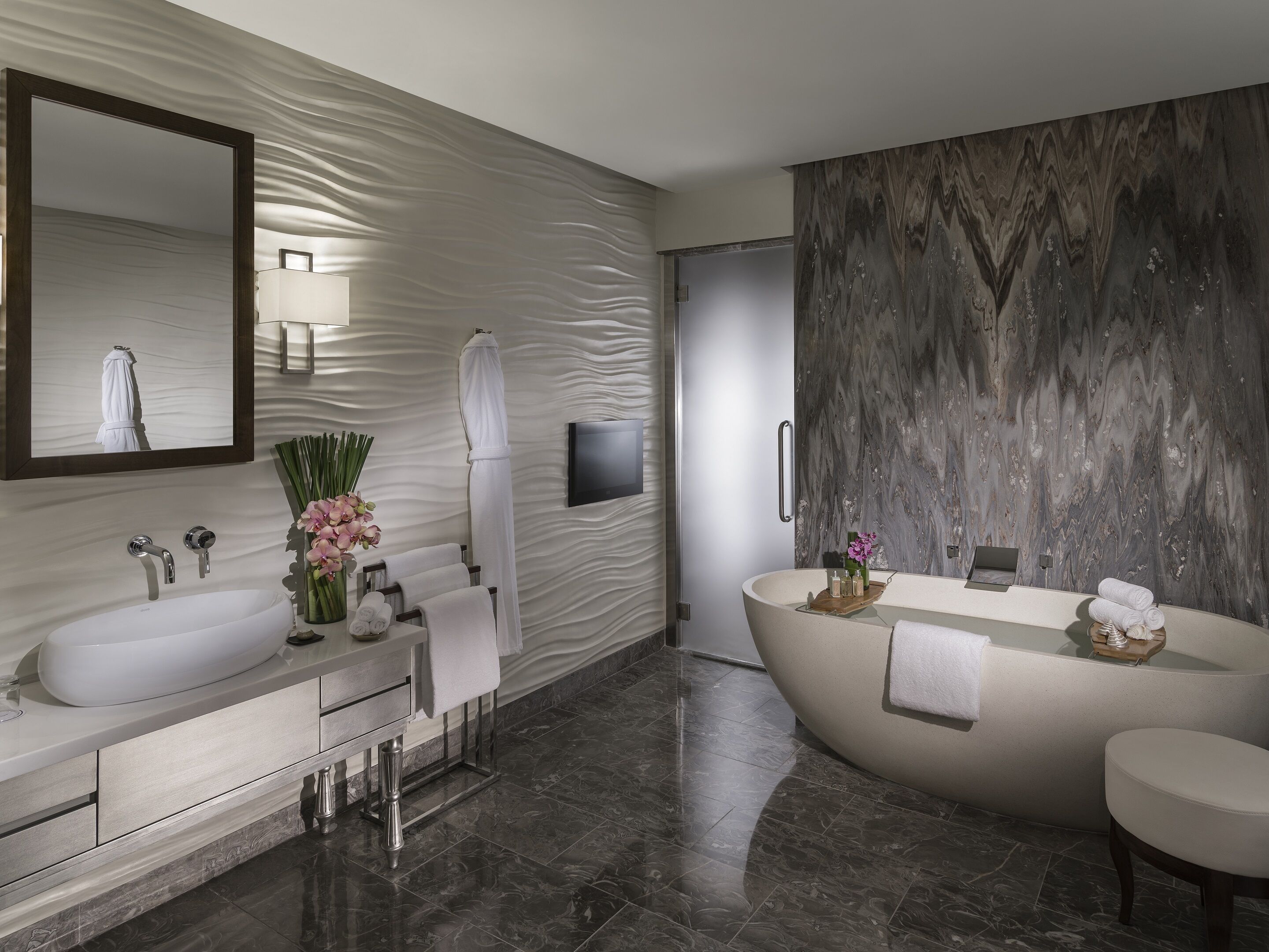 villa, 3 bedrooms, oceanfront- children (6-11 yrs old) will incur additional charge for breakfast | bathroom | separate bathtub and shower, deep-soaking bathtub, rainfall showerhead