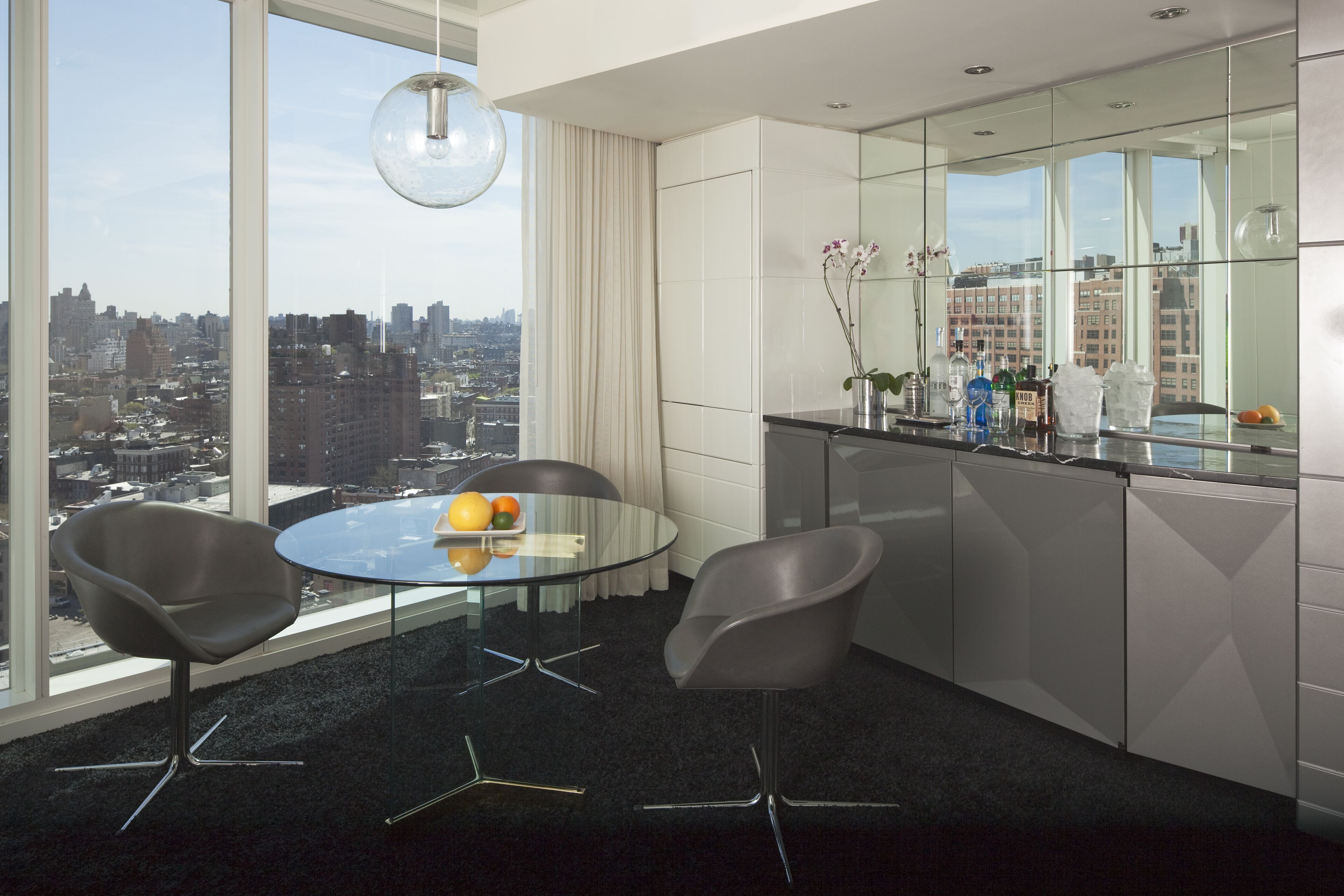 1 bedroom, minibar, in-room safe, desk