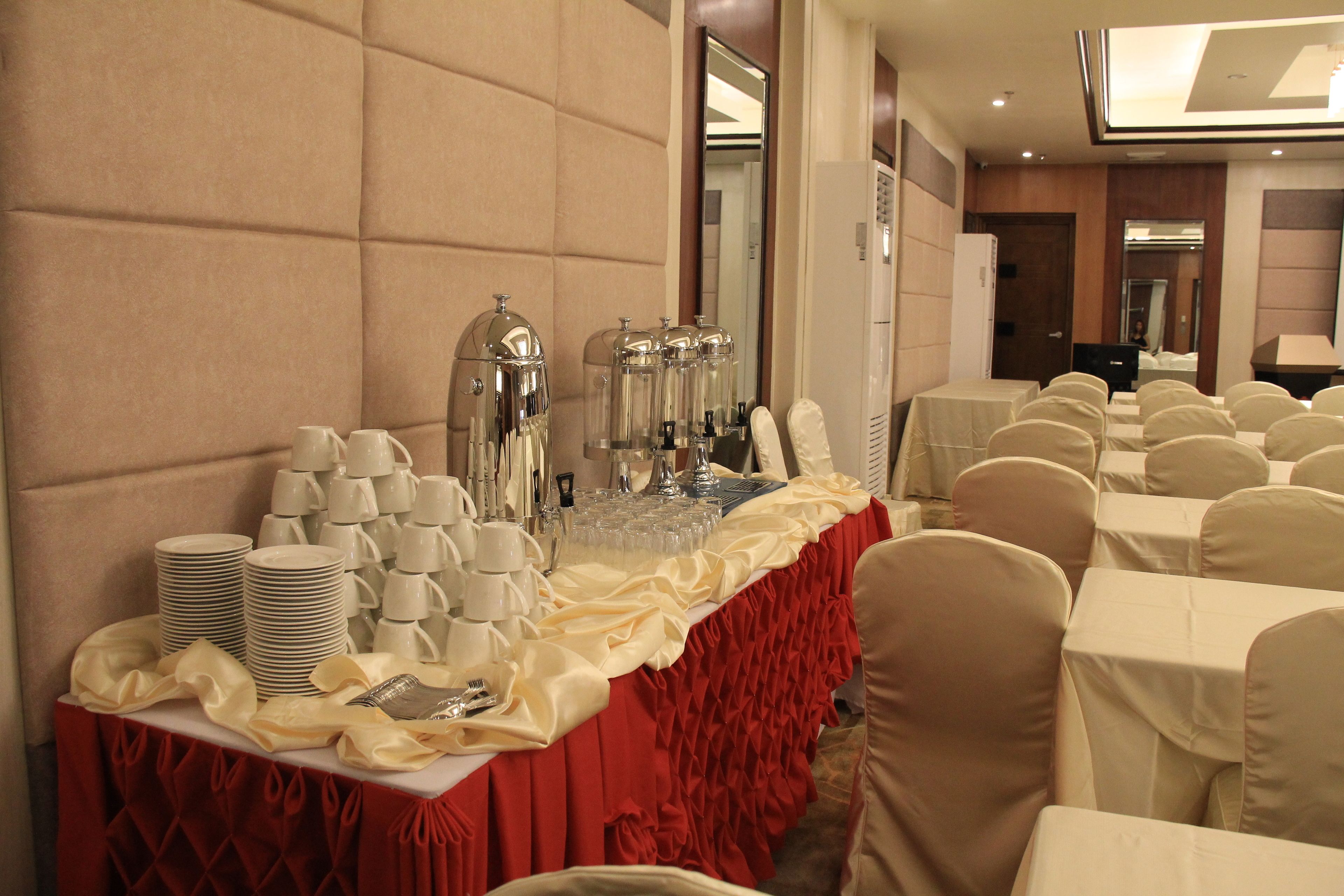 Photo - Savannah Resort Hotel