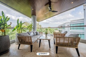 2 Bedrooms Family Deluxe