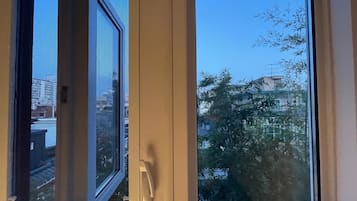 1 bedroom, blackout curtains, free WiFi