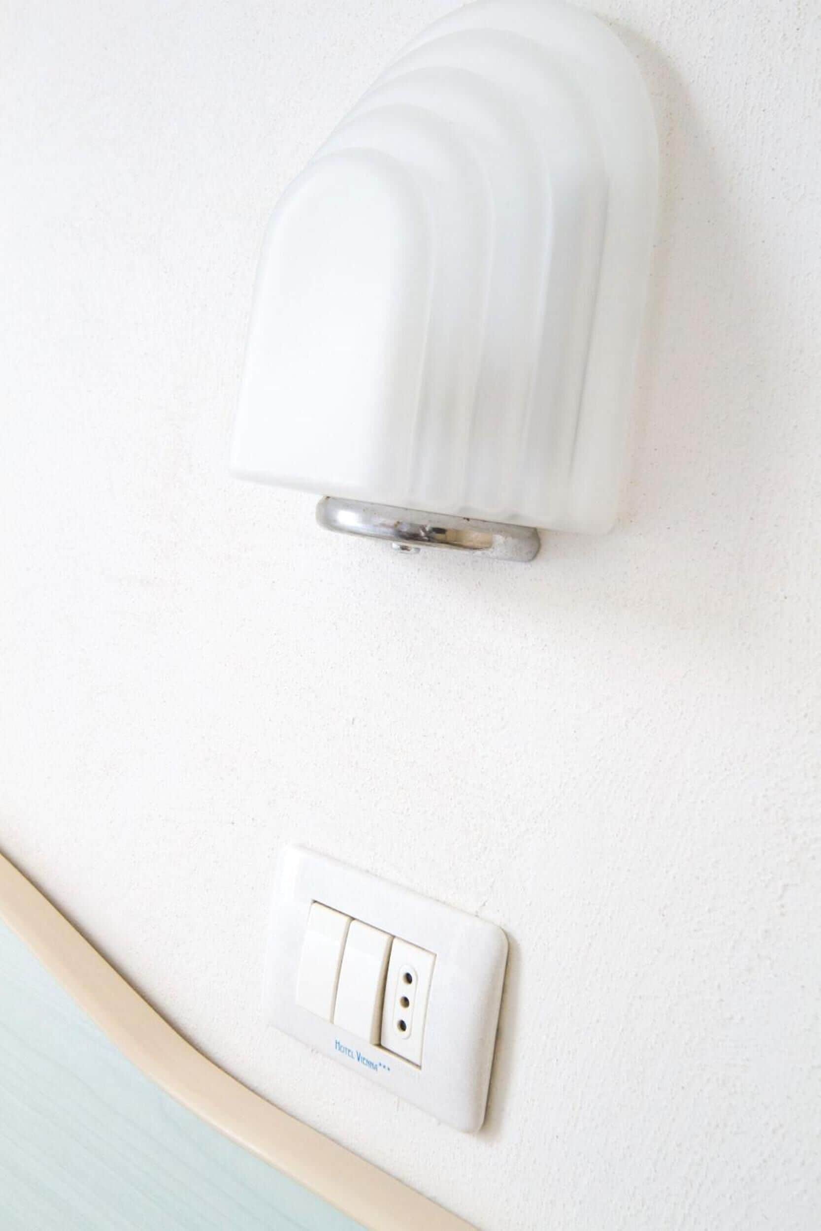 in-room safe, desk, cots/infant beds, rollaway beds