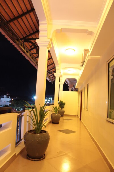 Niisaii Apartment