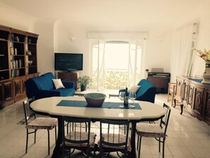 Televisión de pantalla plana