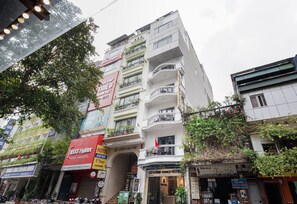 Front of property - Collection O Le Grand Hanoi hotel – The Tryst (Hanoi)
