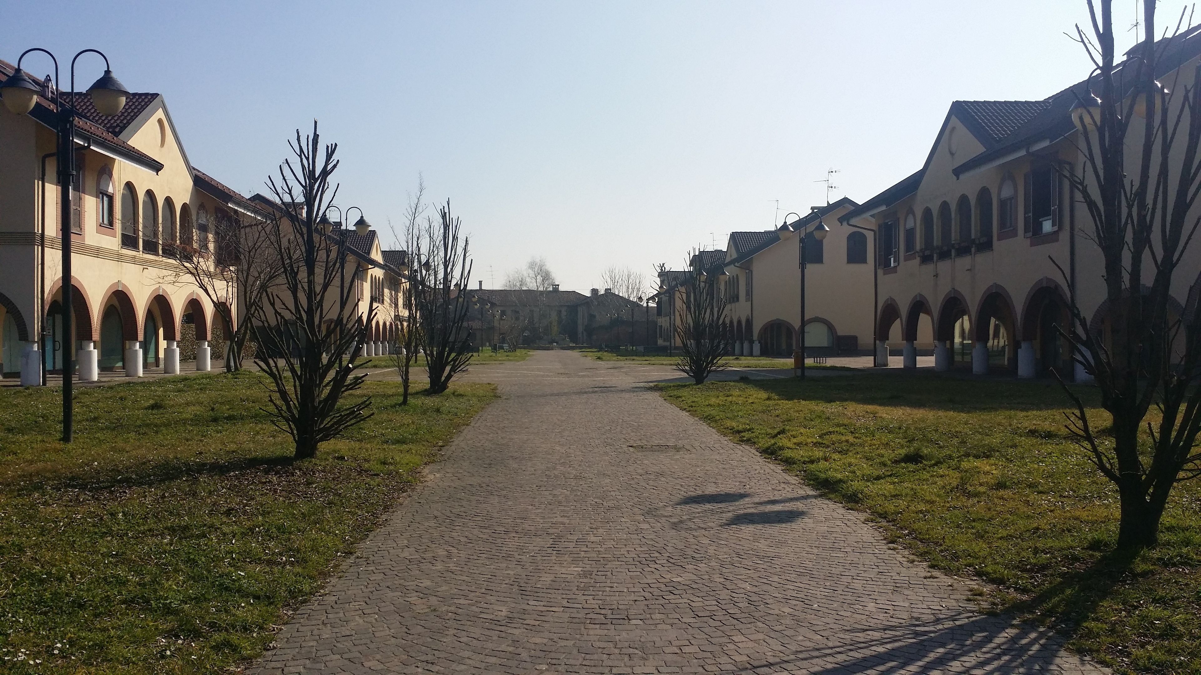 Photo - Central