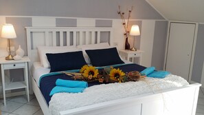 双人房, 1 张双人床, 公共浴室 | 客房内保险箱、办公桌、免费 WiFi、床单