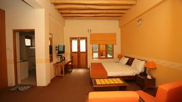 1 bedroom, Egyptian cotton sheets, premium bedding, minibar